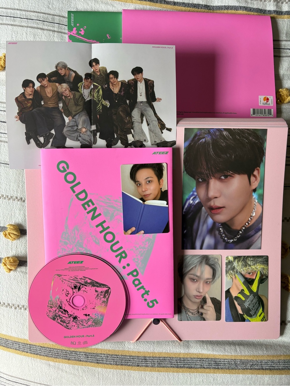 ATEEZ GOLDEN HOUR : Part.5 A VERSION Pink Album B&N Exclusive